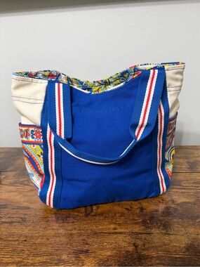 Vera Bradley Small Blue Marina Paisley Colorblock Tote Bag